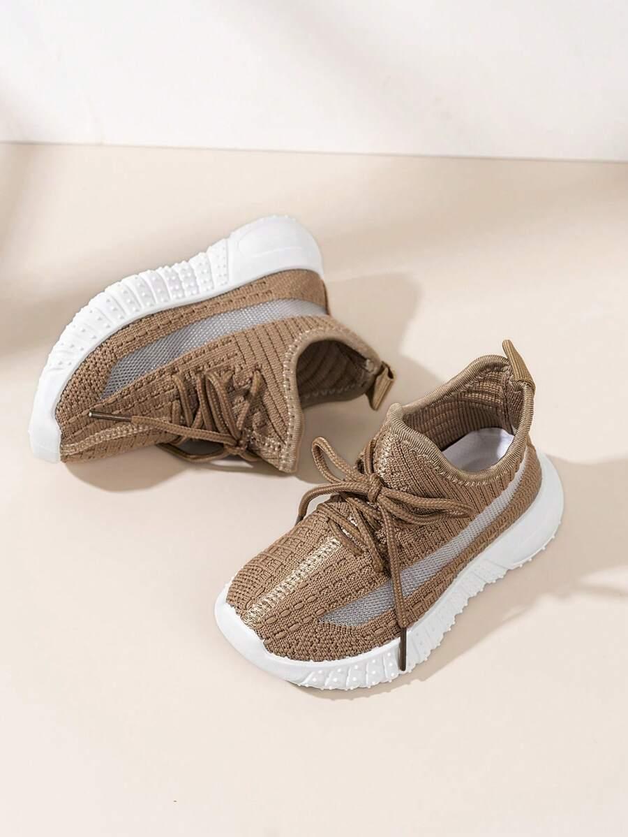 beżowe sznurowane buty sportowe