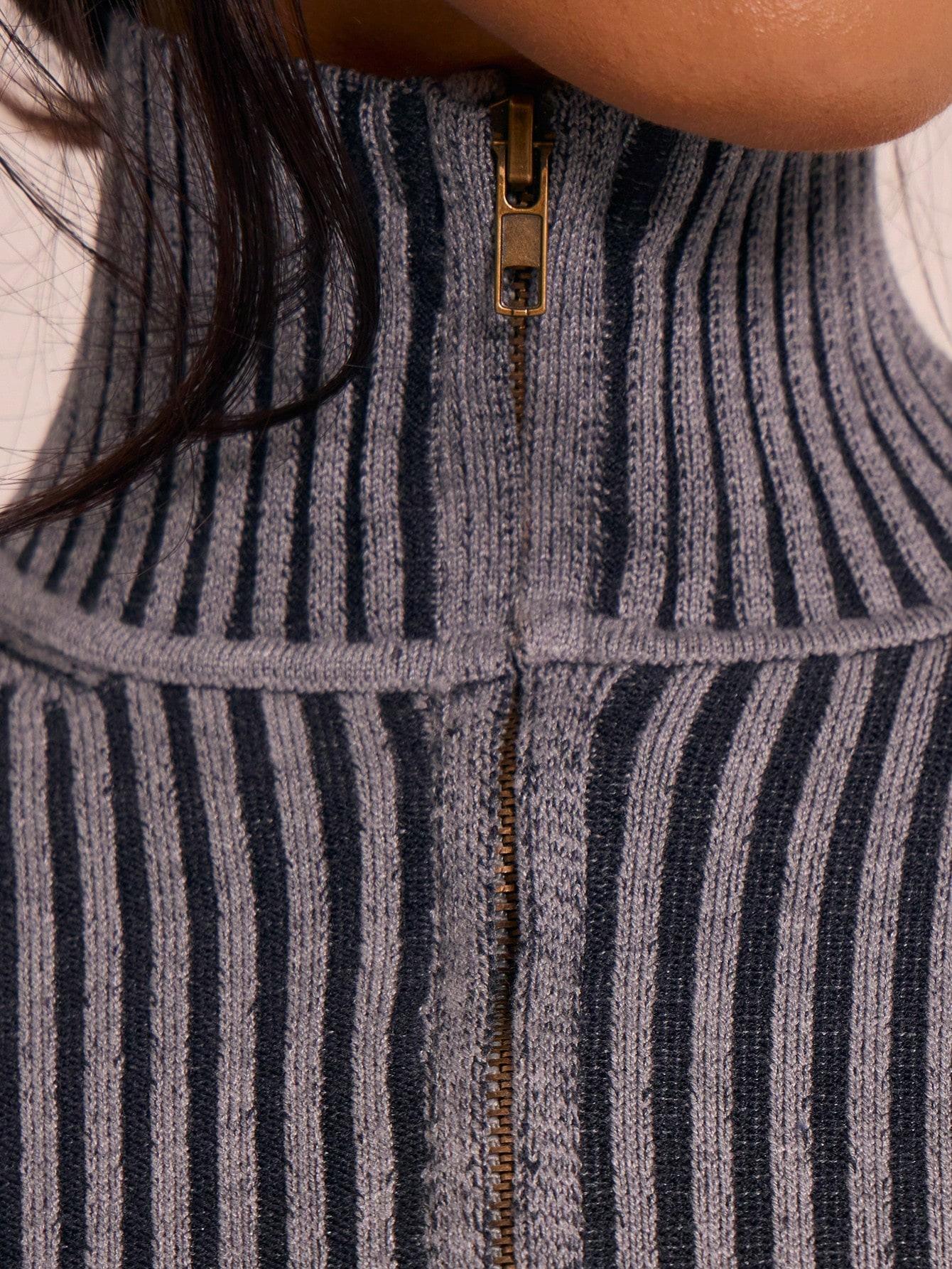 DOPASOWANY SWETER NA ZAMEK