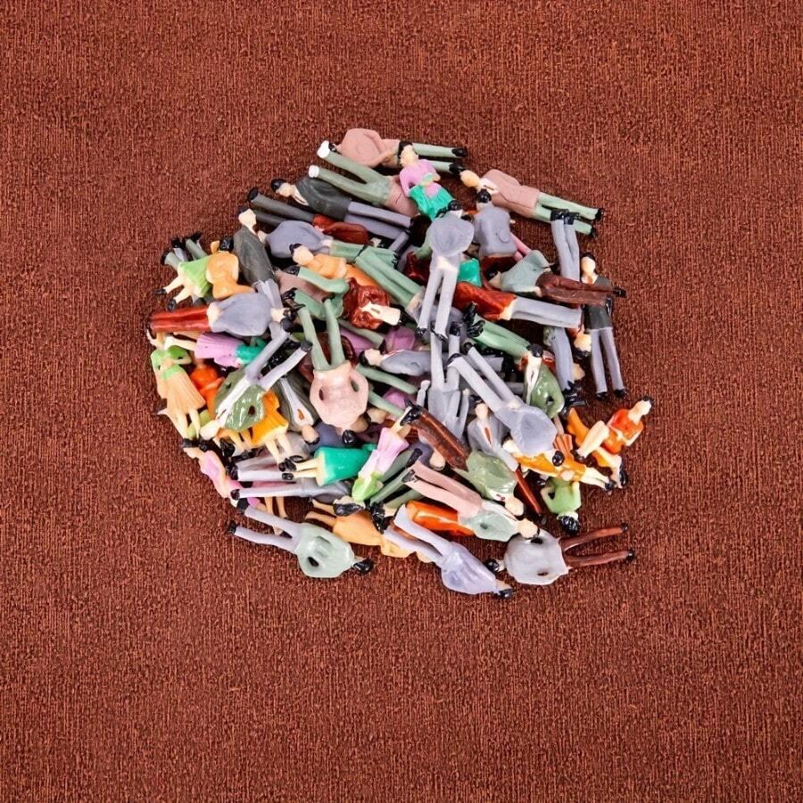 plastikowe figurki 20 sztuk