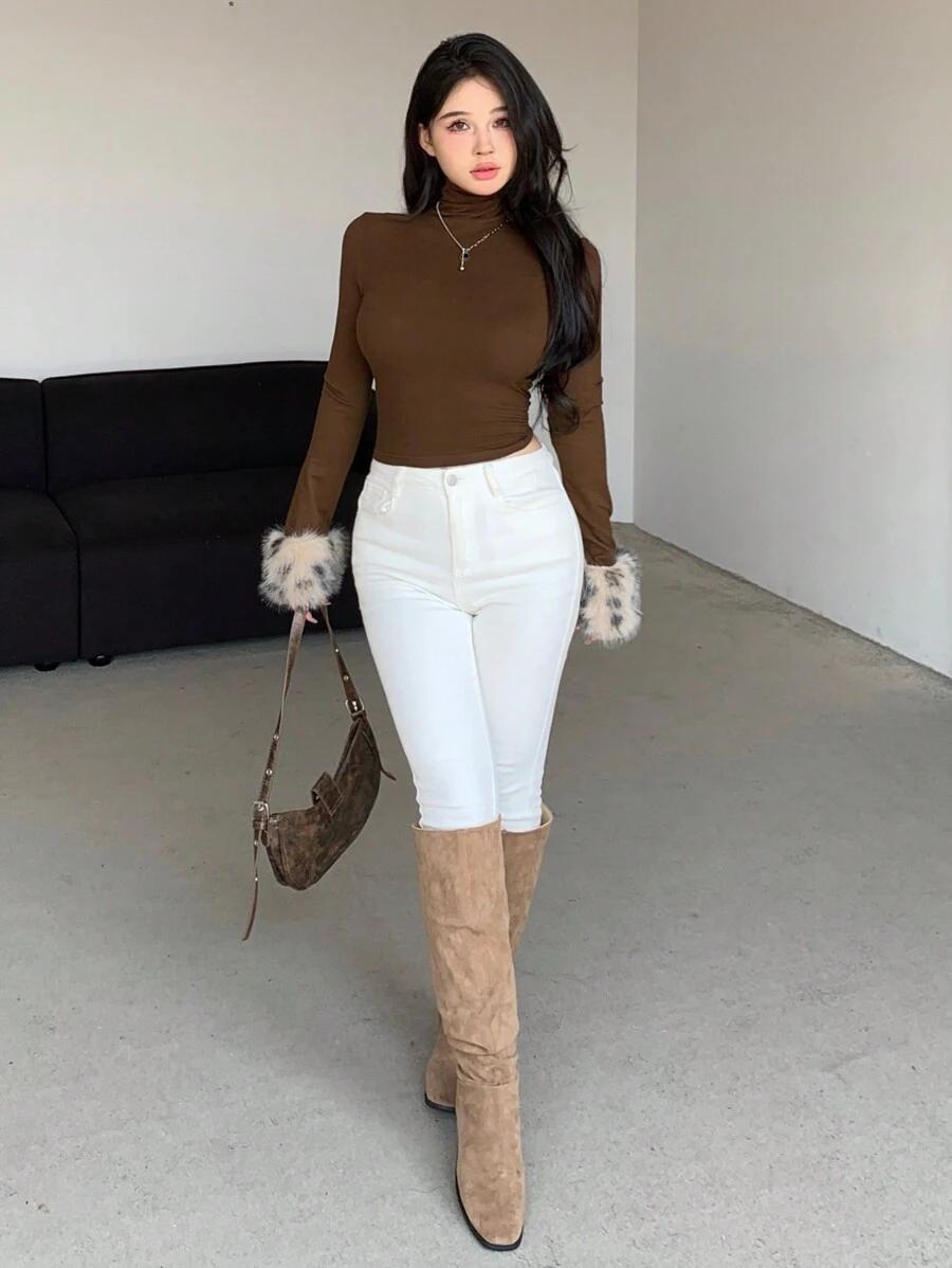 BRĄZOWY SWETER GOLF