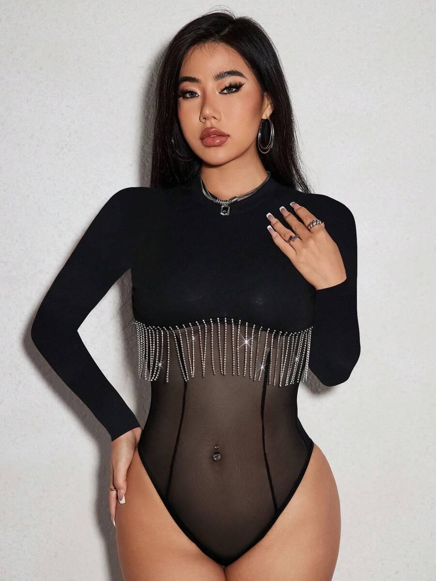 CZARNE BODY ZDOBIENIE