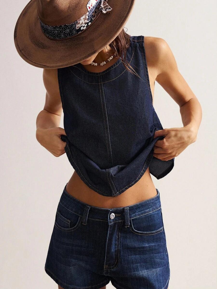 niebieska kamizelka jeans