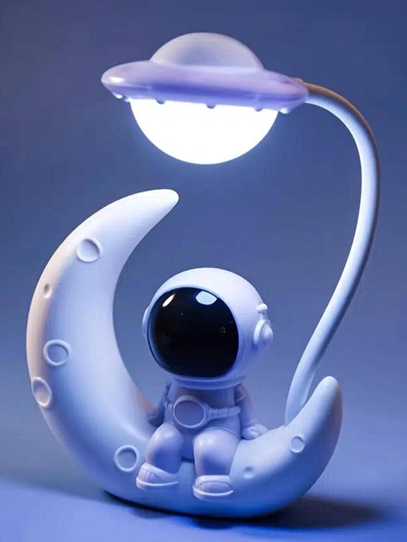 lampka nocna astronauta 