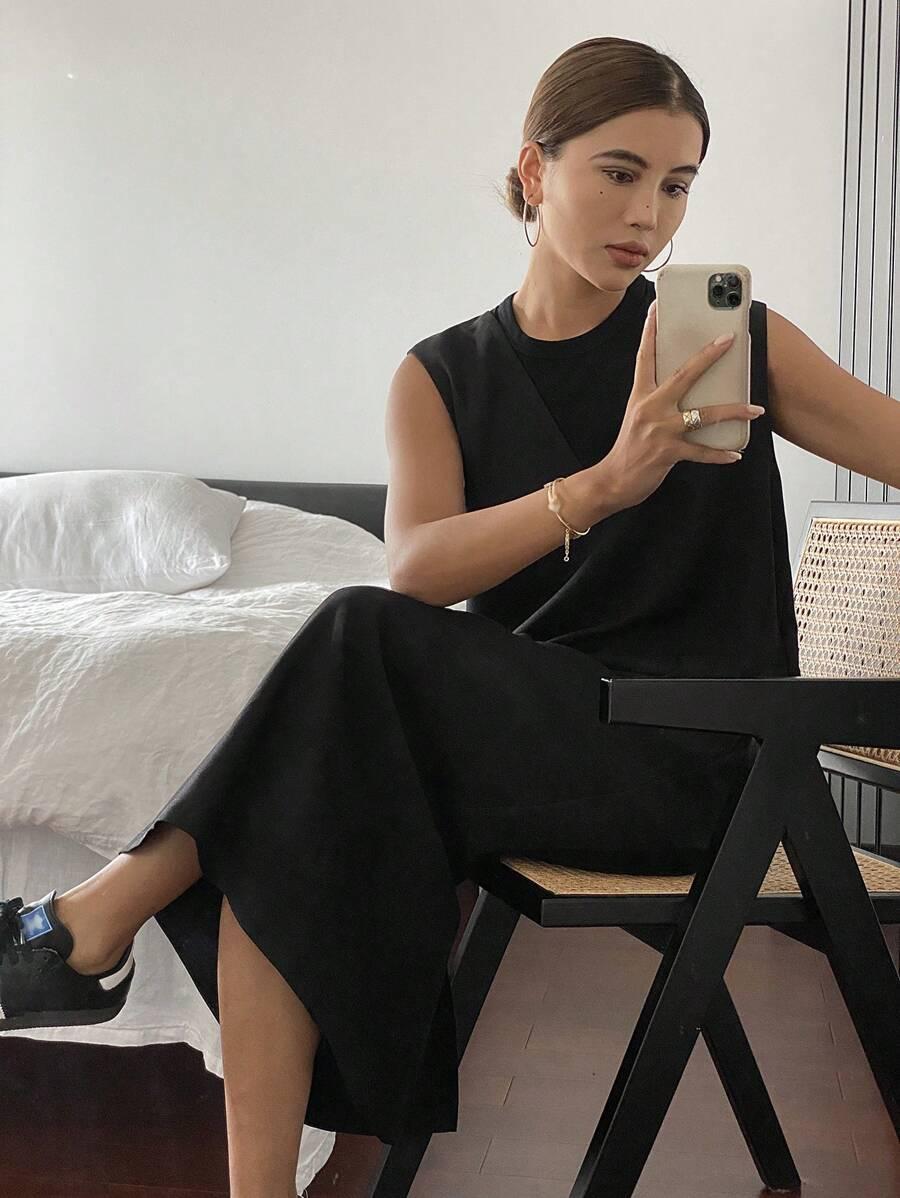CZARNA PROSTA SUKIENKA V-NECK