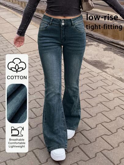 niebieskie spodnie jeans