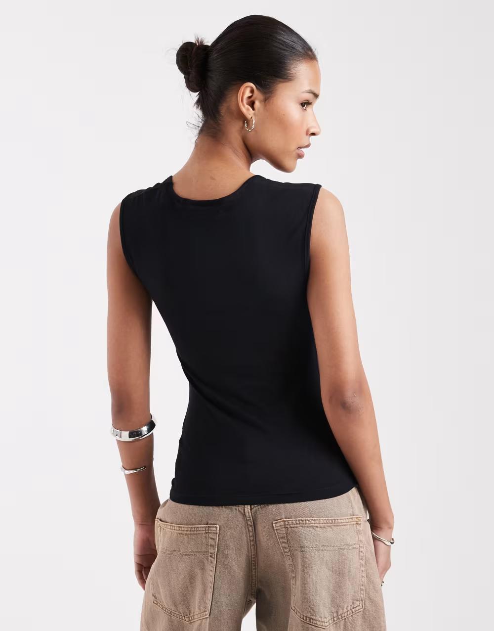 CZARNY TOP CASUAL