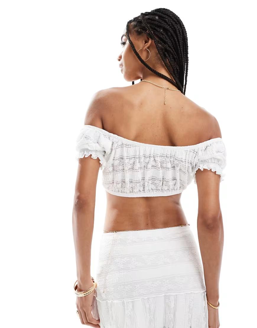 BIAŁY KORONKOWY CROP TOP