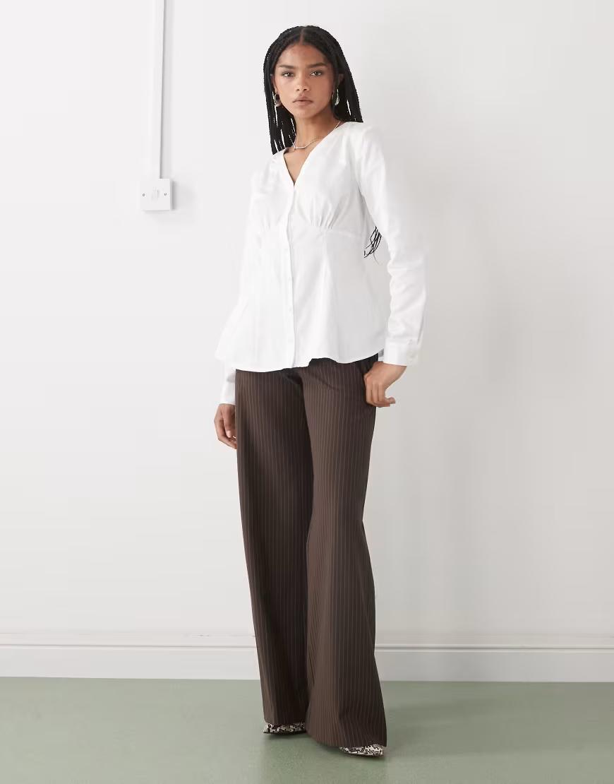 BIAŁA KOSZULA Z DŁUGIM RĘKAWEM V-NECK 