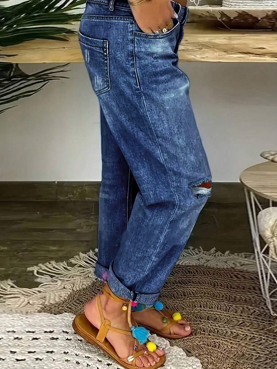 niebieskie spodnie jeans