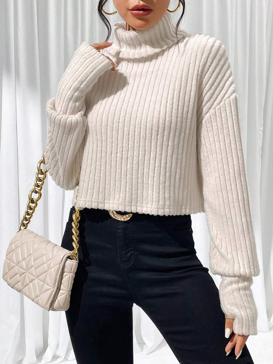 beżowy sweter golf