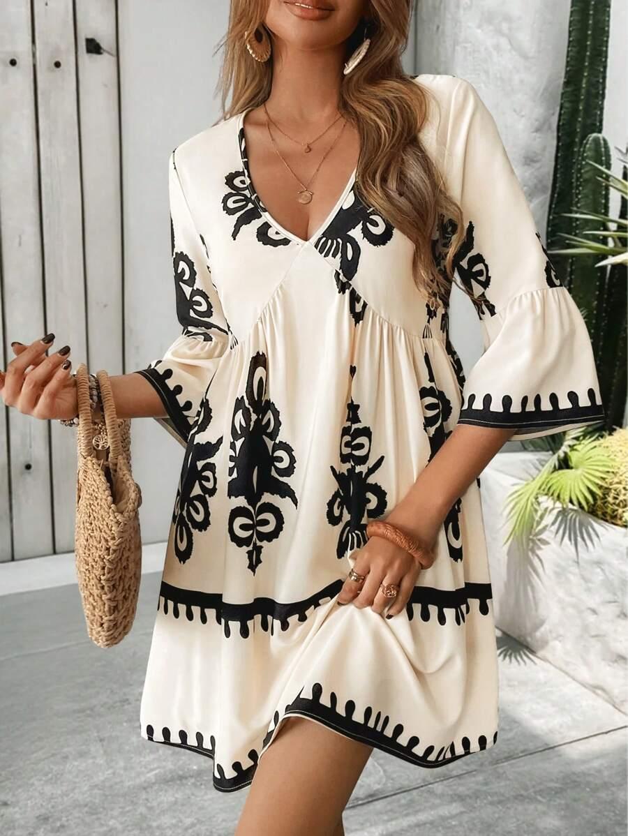 mini sukienka v-neck
