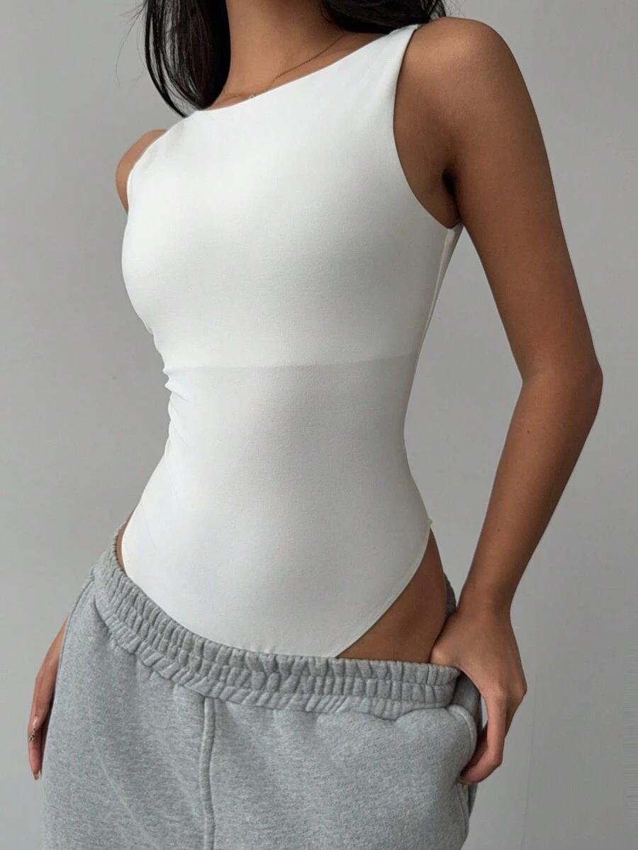 BIAŁE BODY ZATRZASK