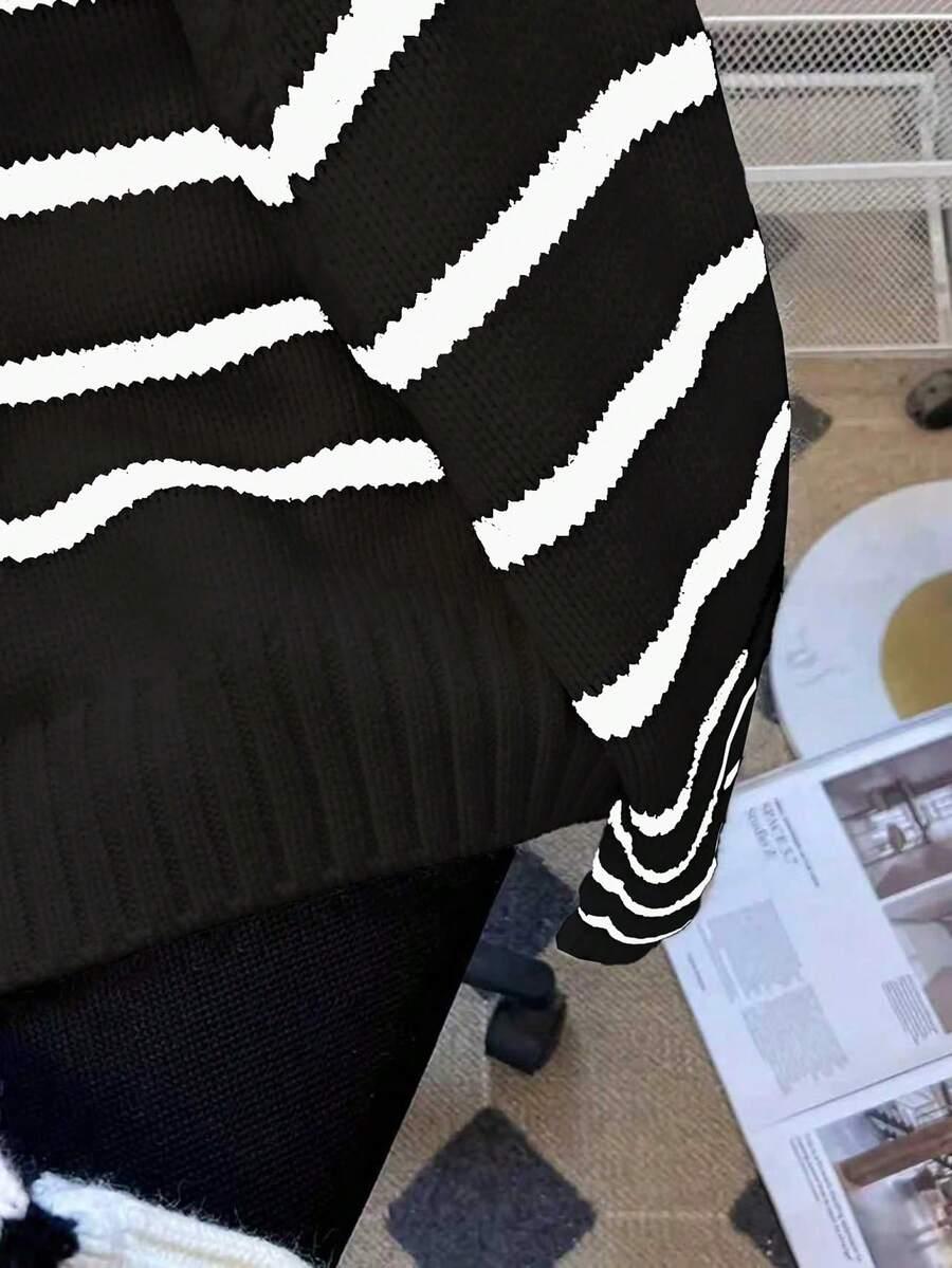 dzianinowy sweter wzór paski 