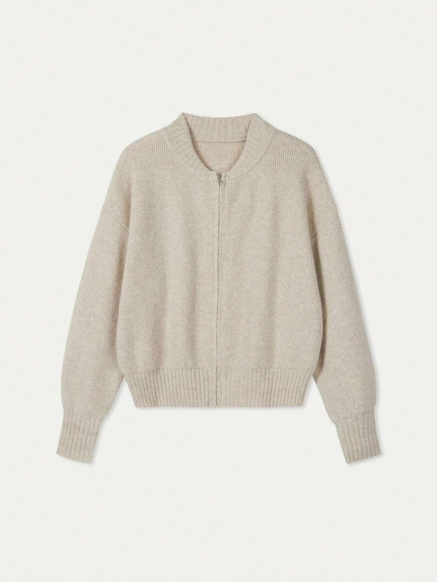 BEŻOWY SWETER ZAMEK