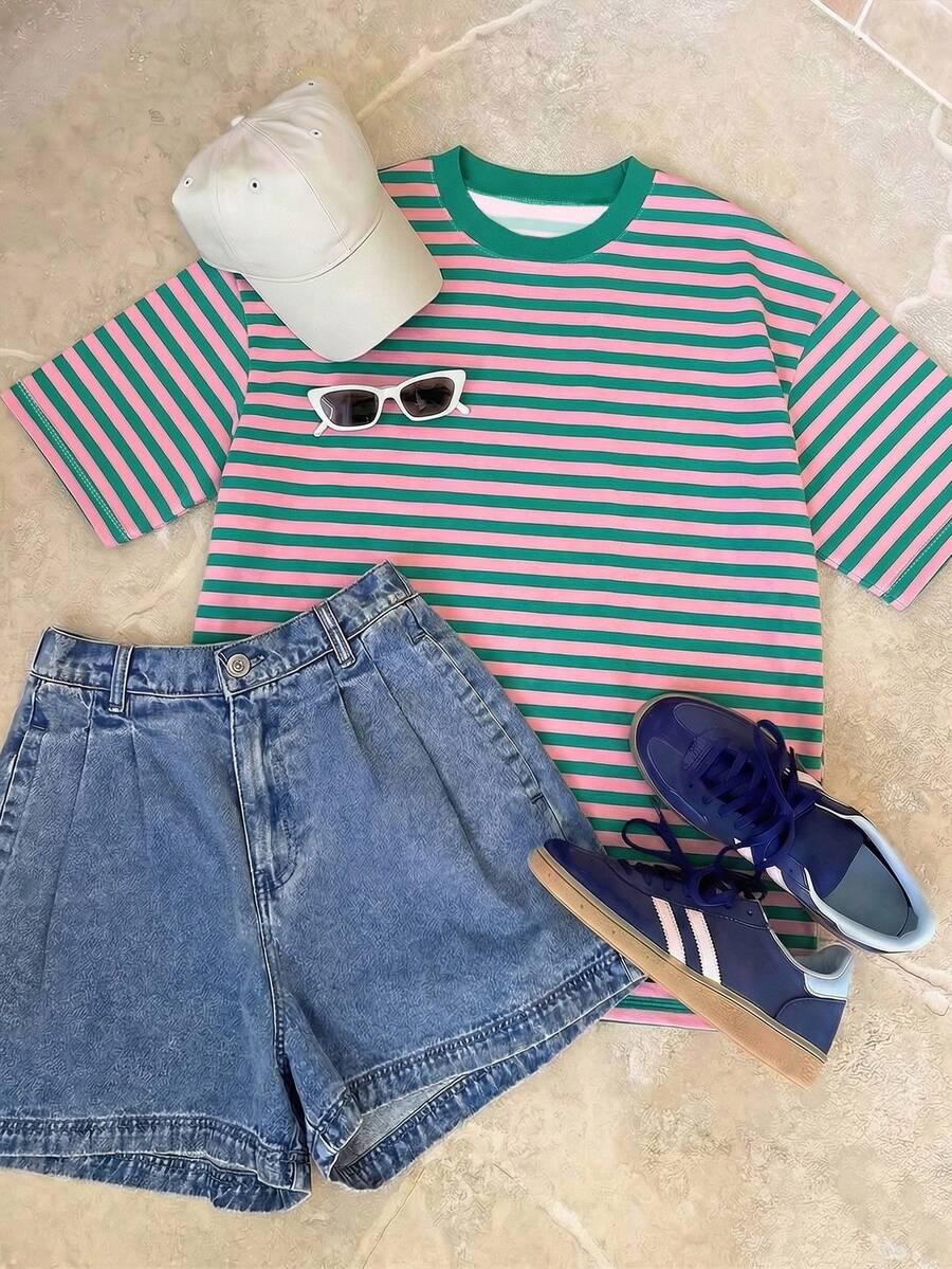 T-SHIRT WZÓR PASKI