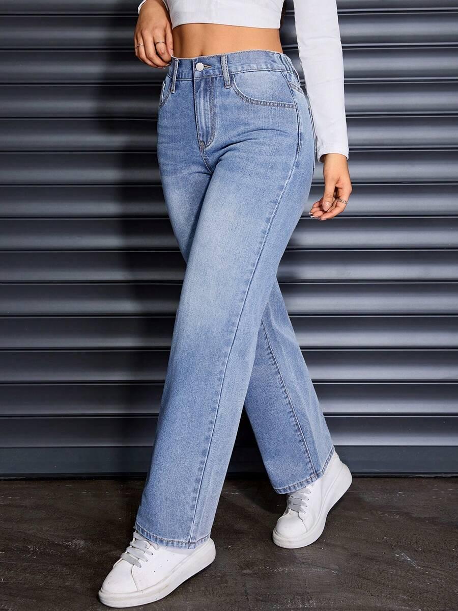 niebieskie spodnie jeans 