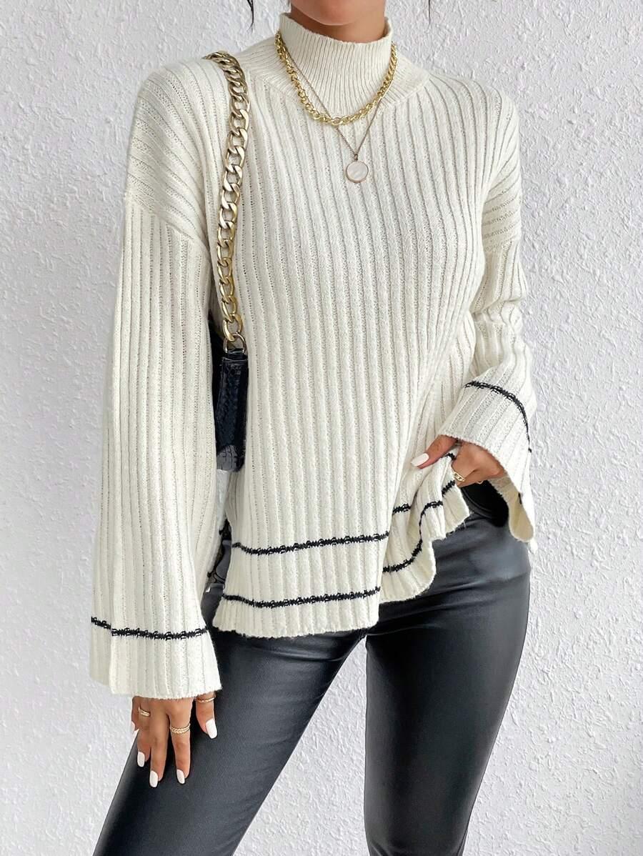 BEŻOWY SWETER PÓŁGOLF