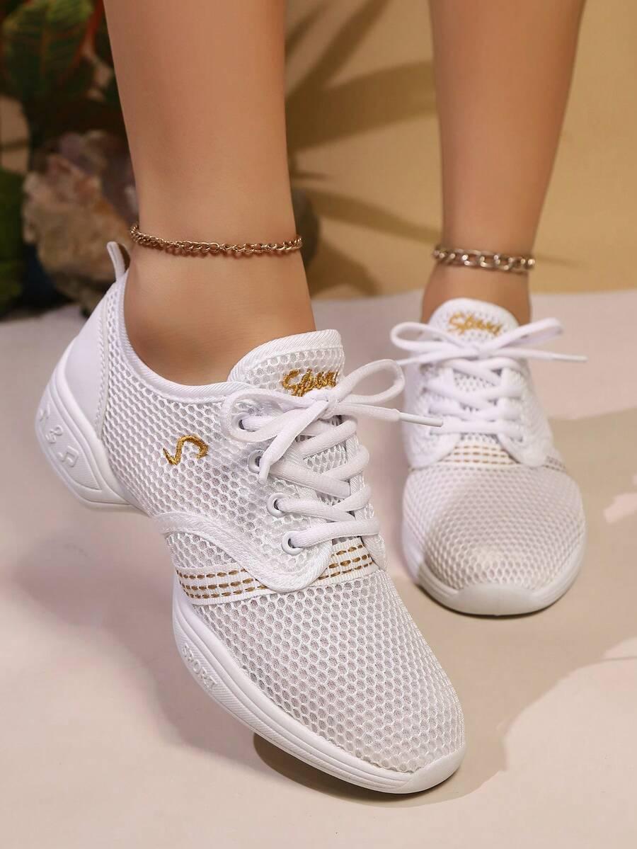 BIAŁE BUTY SPORTOWE