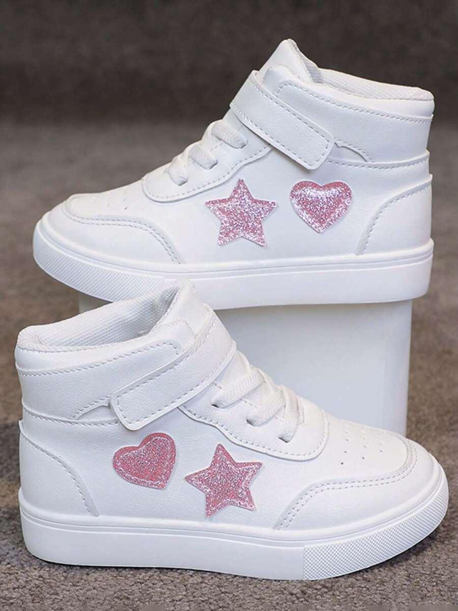 białe buty sportowe 
