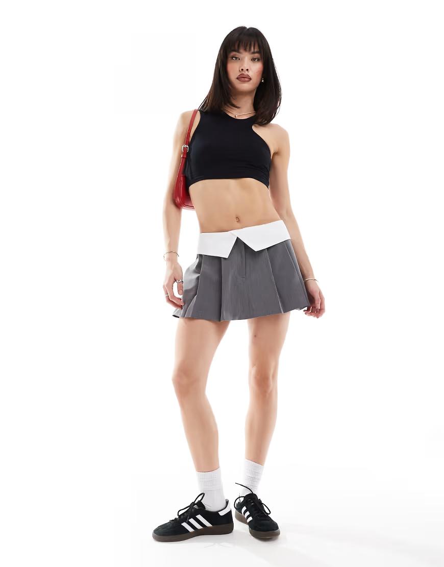  CZARNY GŁADKI CROP TOP 