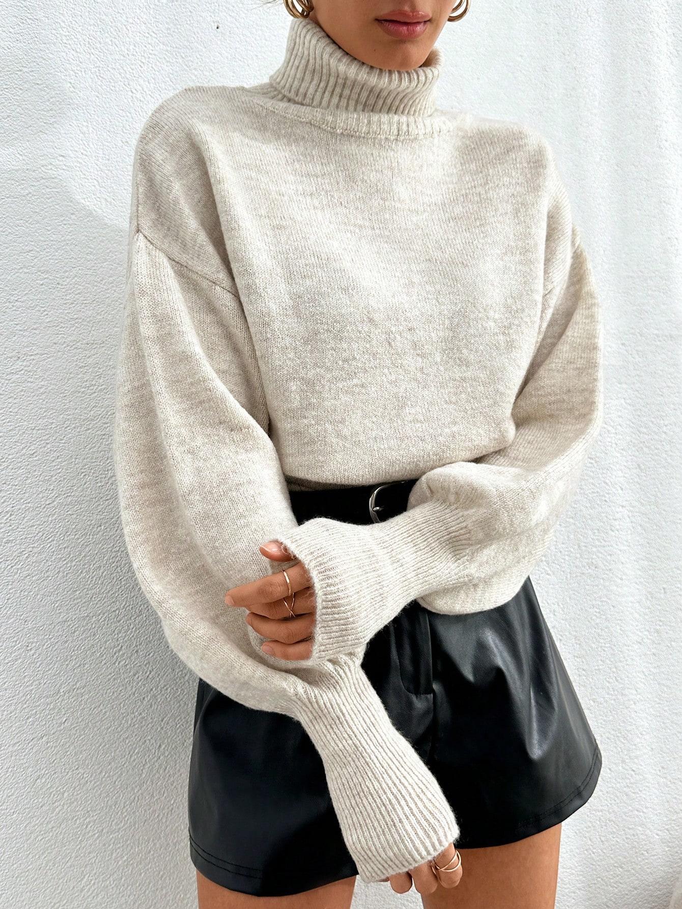 KREMOWY DZIANINOWY SWETER 