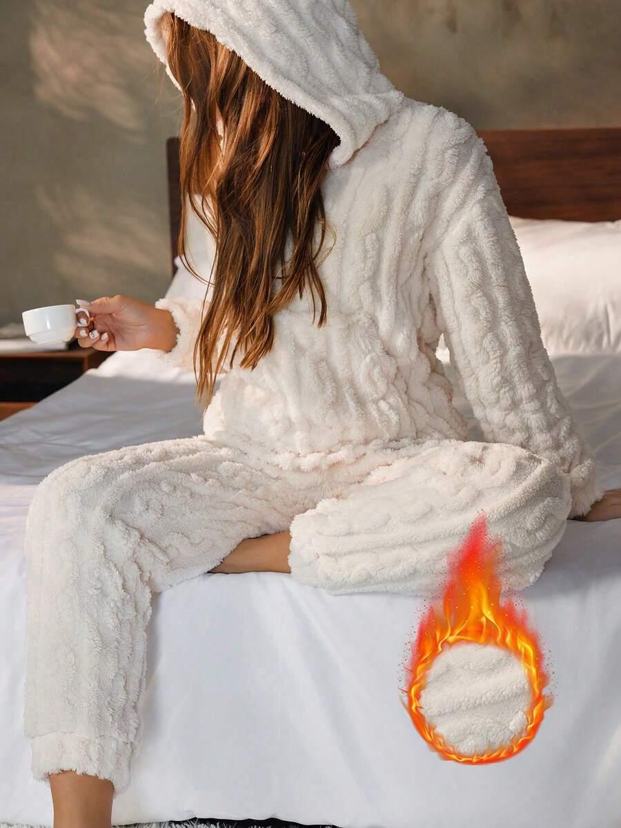 kremowa fluffy bluza spodnie komplet