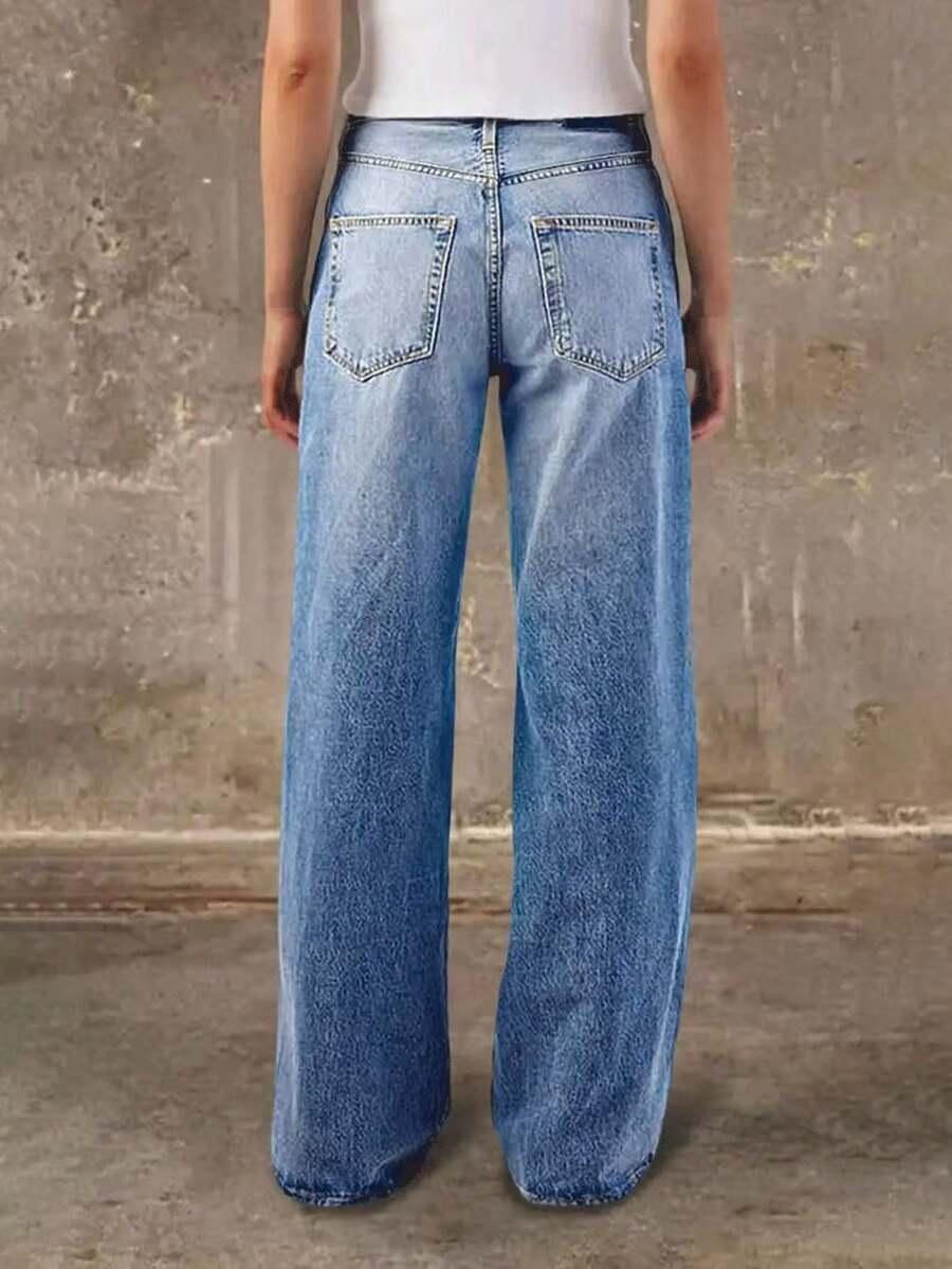 niebieskie spodnie jeans 