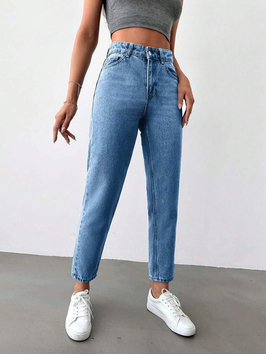 niebieskie mom jeans