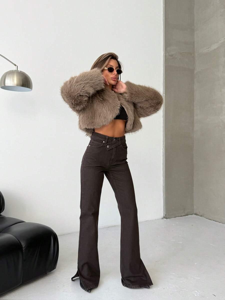 BRĄZOWE SPODNIE JEANS 