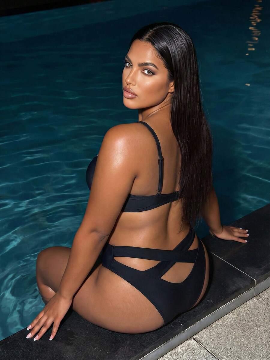 DÓŁ OD BIKINI
