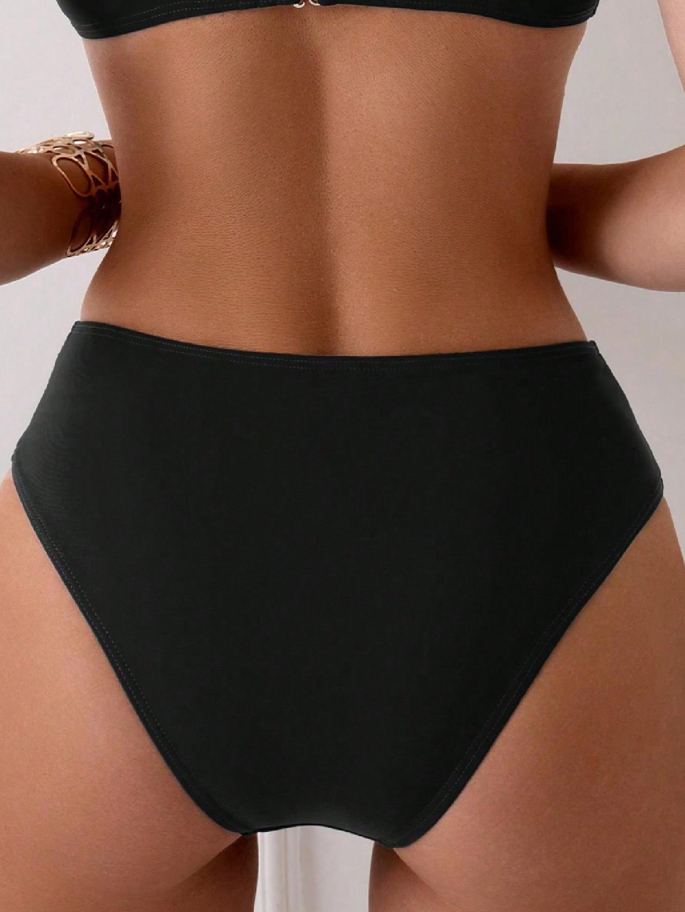 CZARNY DÓŁ OD BIKINI
