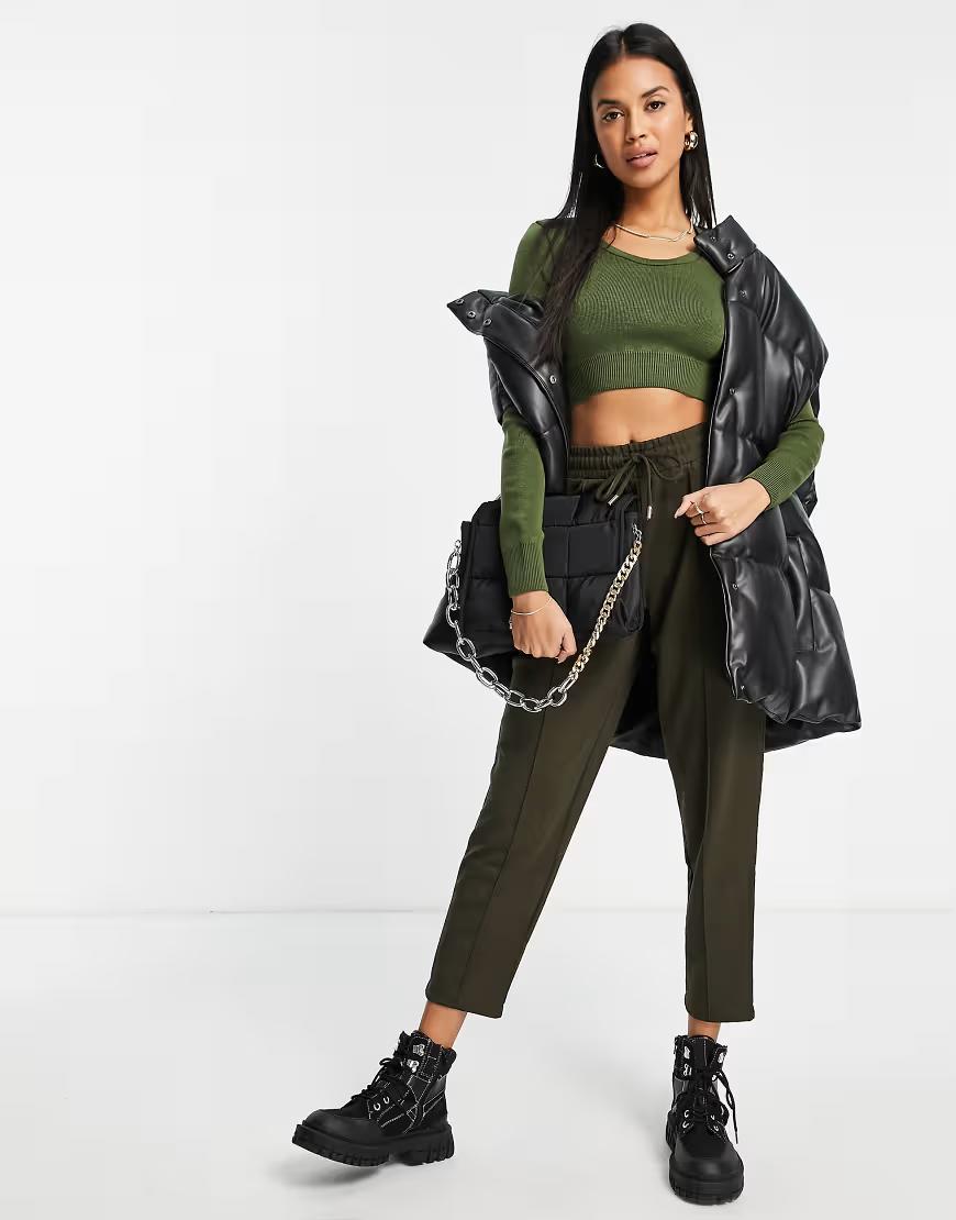 ZIELONY DZIANINOWY CROP TOP