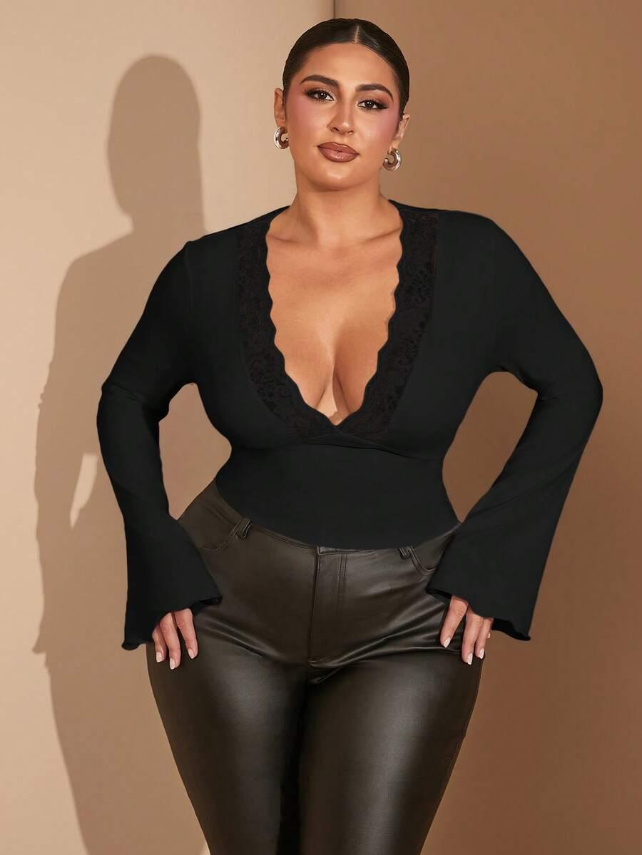 czarna bluzka v-neck