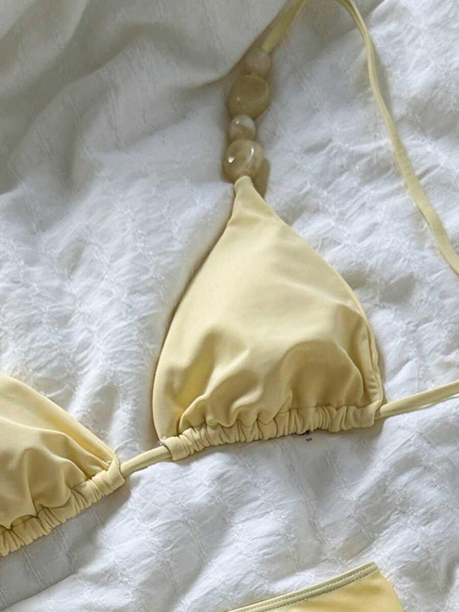 żółta góra od bikini