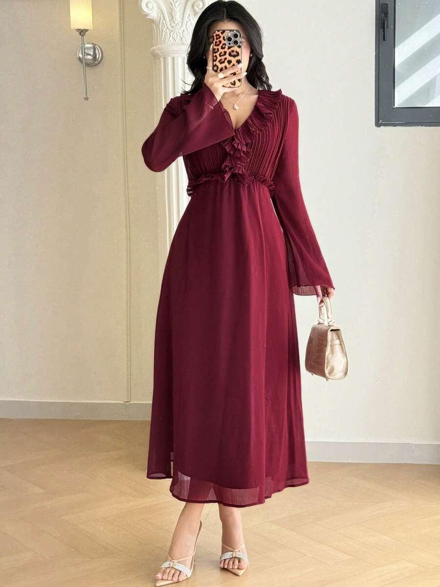 maxi sukienka długi rękaw v neck falbana 