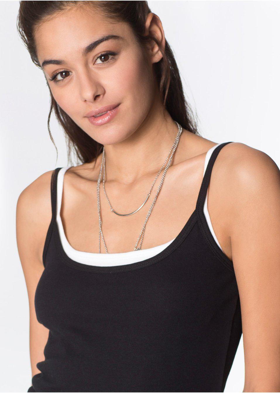 KLASYCZNY TOP NA RAMIĄCZKACH