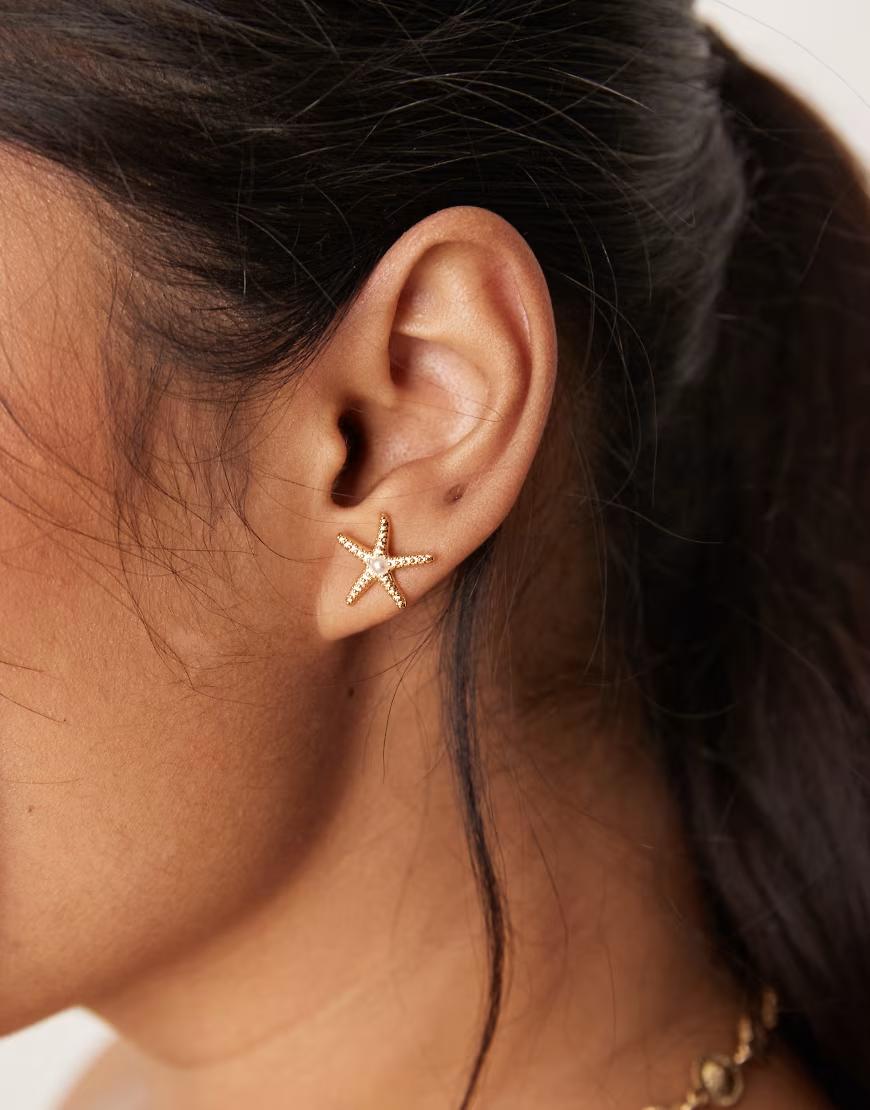 pozłacane kolczyki rozgwiazdy perełki tekstura