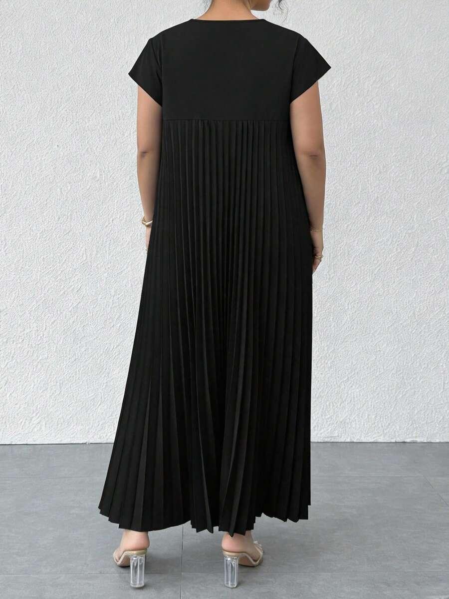 czarna plisowana maxi sukienka
