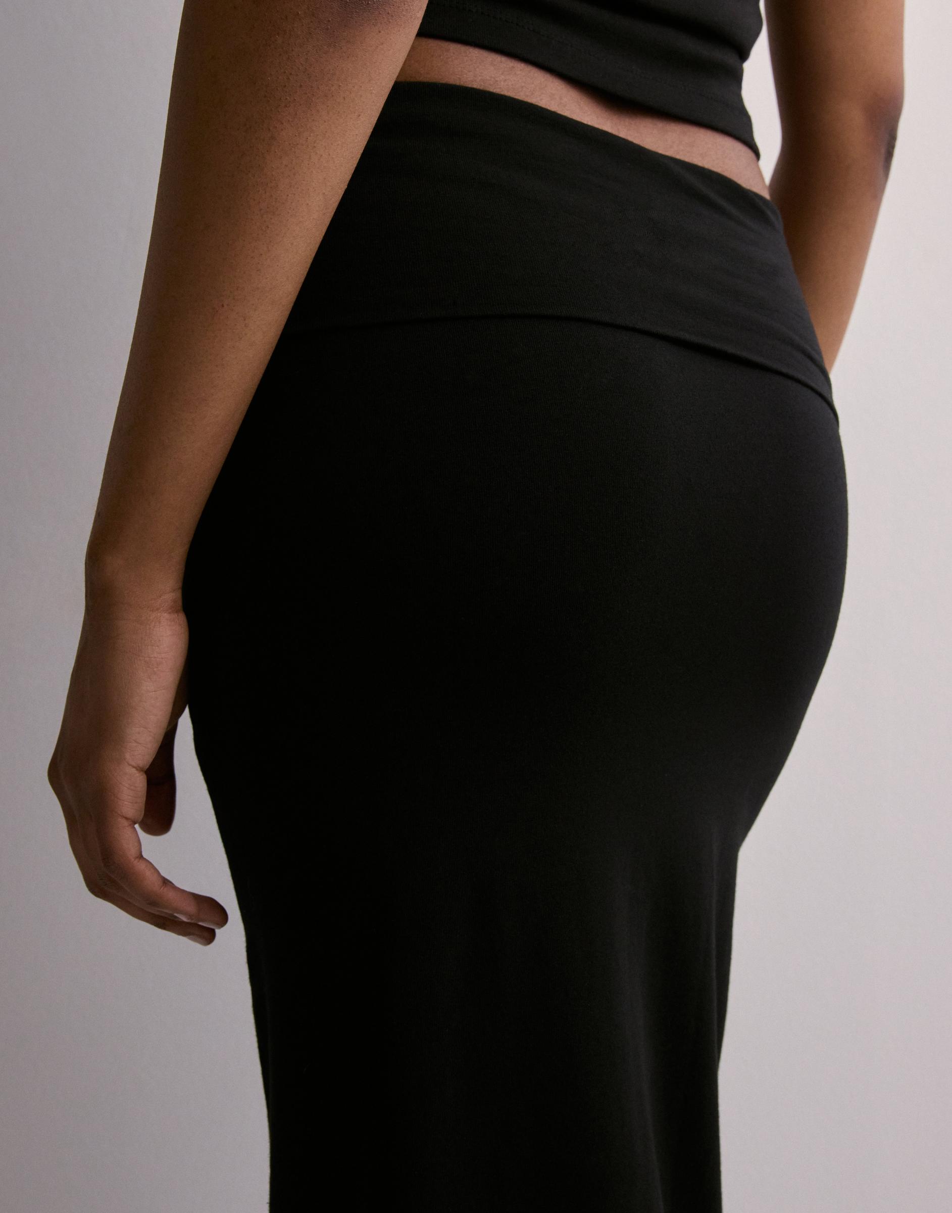 klasyczna czarna maxi spódnica niski stan