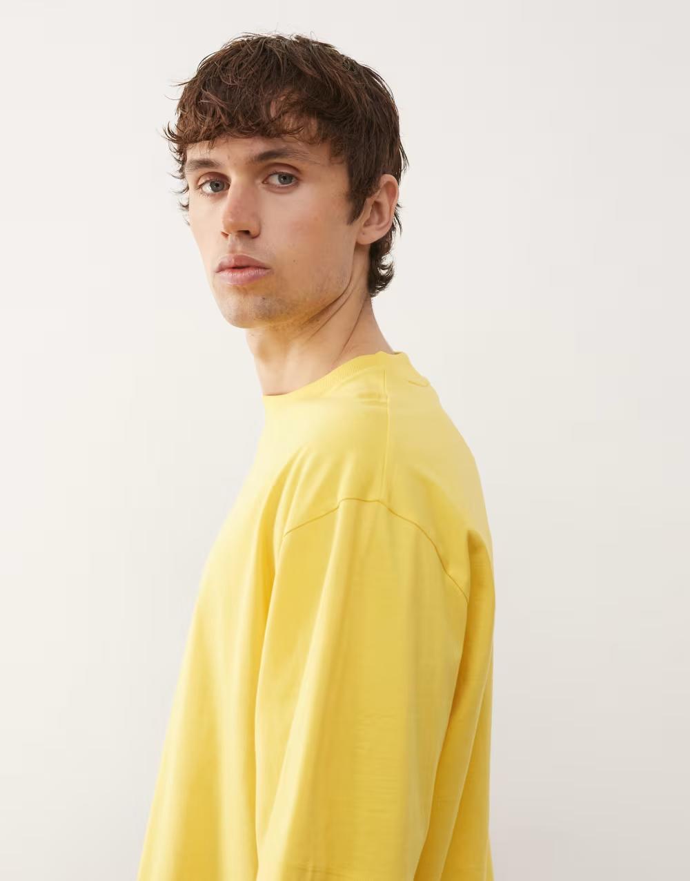 żółty t-shirt oversize