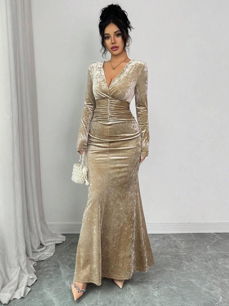 ELEGANCKA SUKIENKA WELUROWA