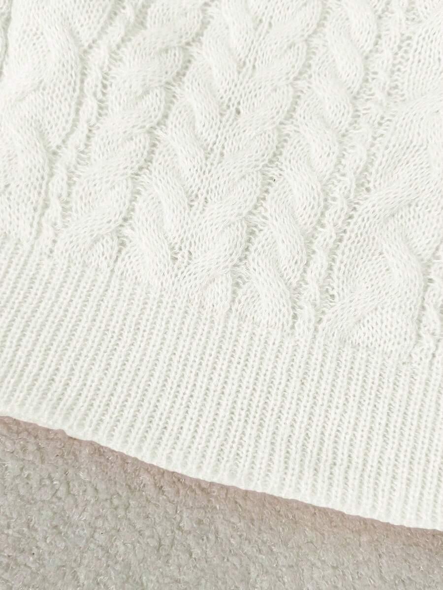 BIAŁY SWETER V-NECK