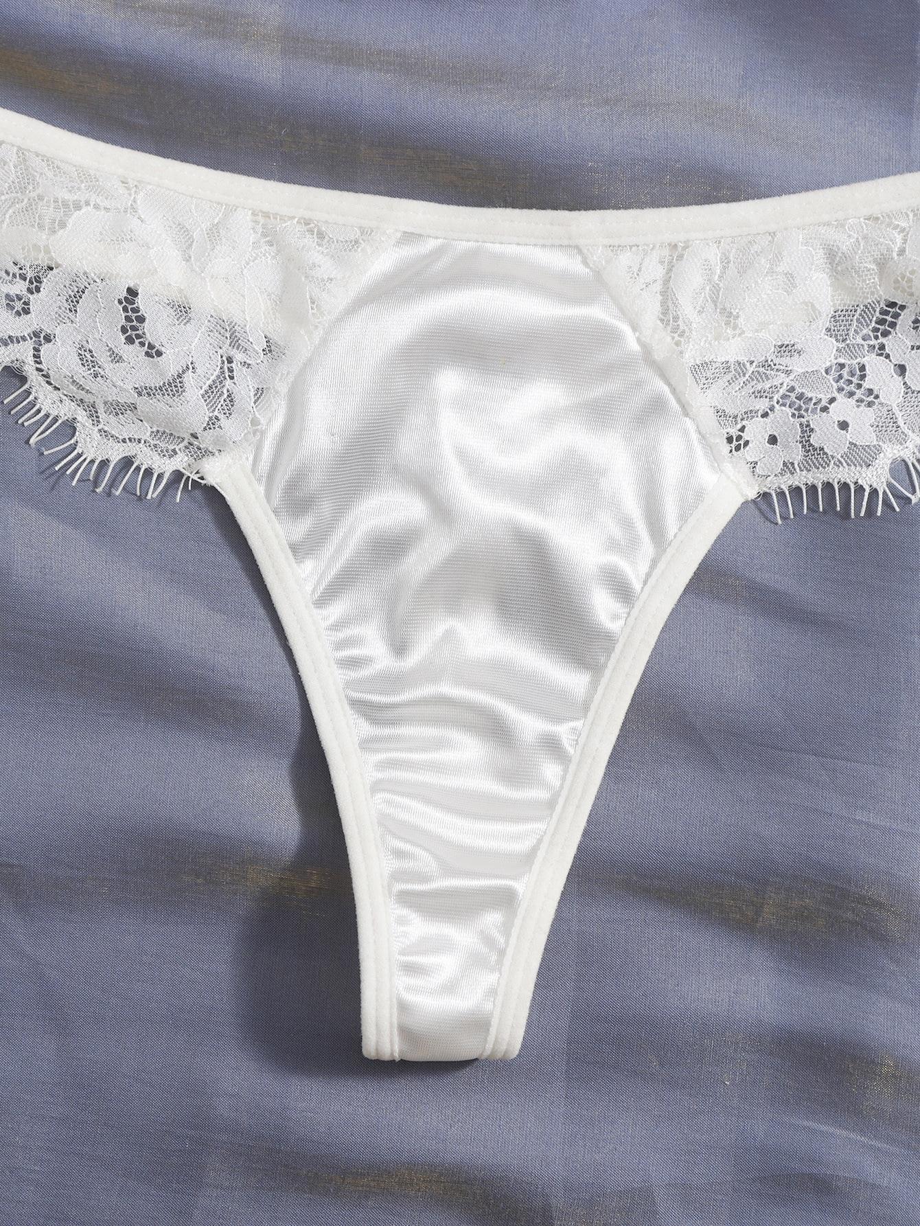 biały biustonosz koronka