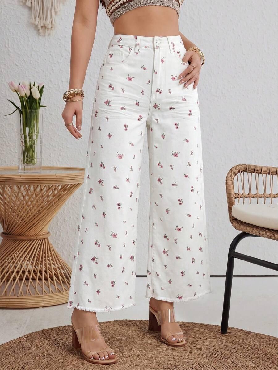 białe spodnie jeans kwiaty