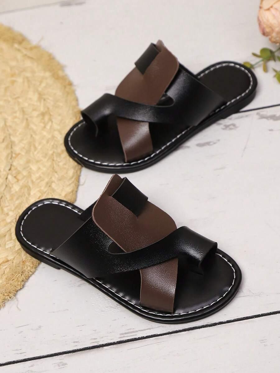 czarne klapki casual