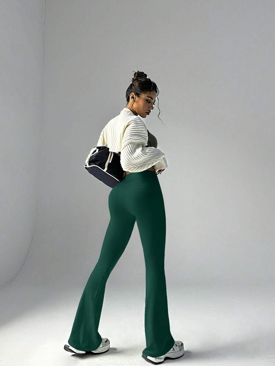 zielone sportowe legginsy