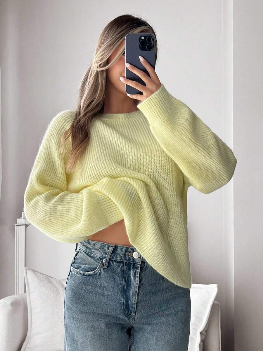 żółty sweter casual