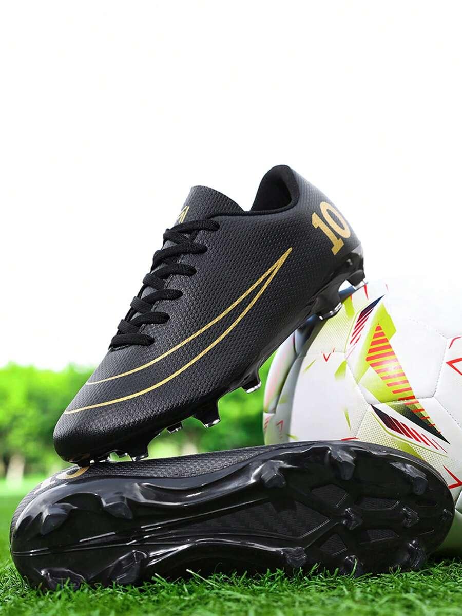 czarne buty do gry w piłkę