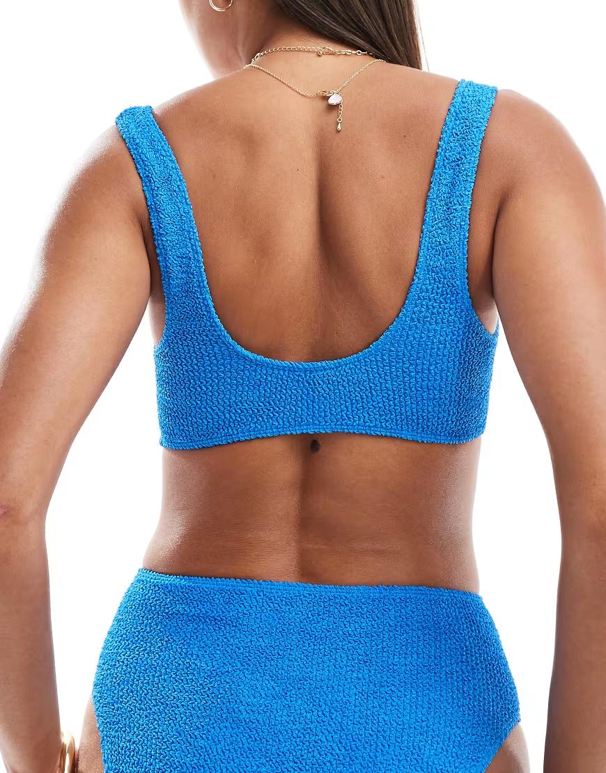 niebieska góra od bikini tekstura
