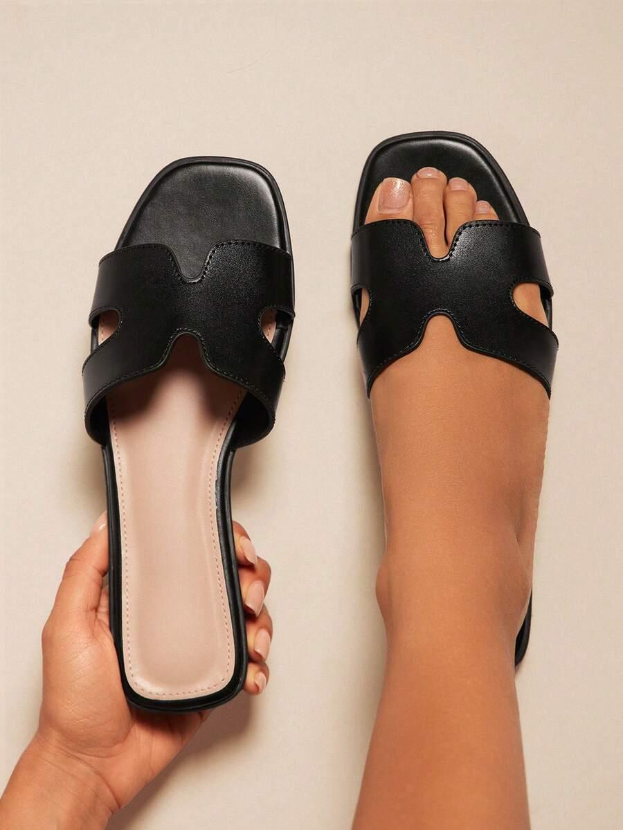 czarne klapki casual